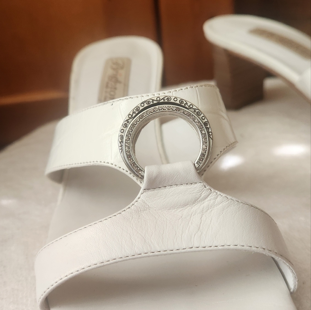 Brighton Women's White Heeled Sandals- Womens Size 8M- Made In Italy - Picture 4 of 11